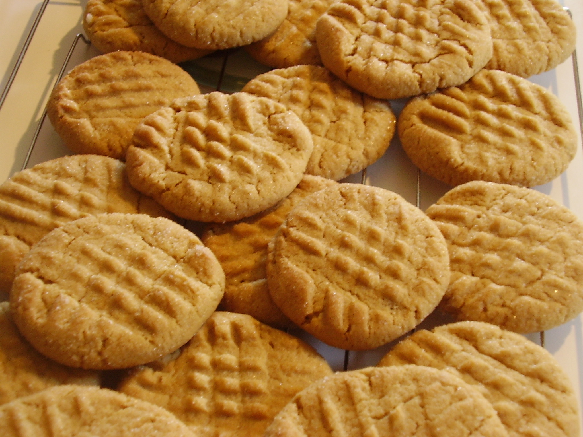 Big Batch Peanut Butter Cookies | Chella&amp;#39;s Common Cents